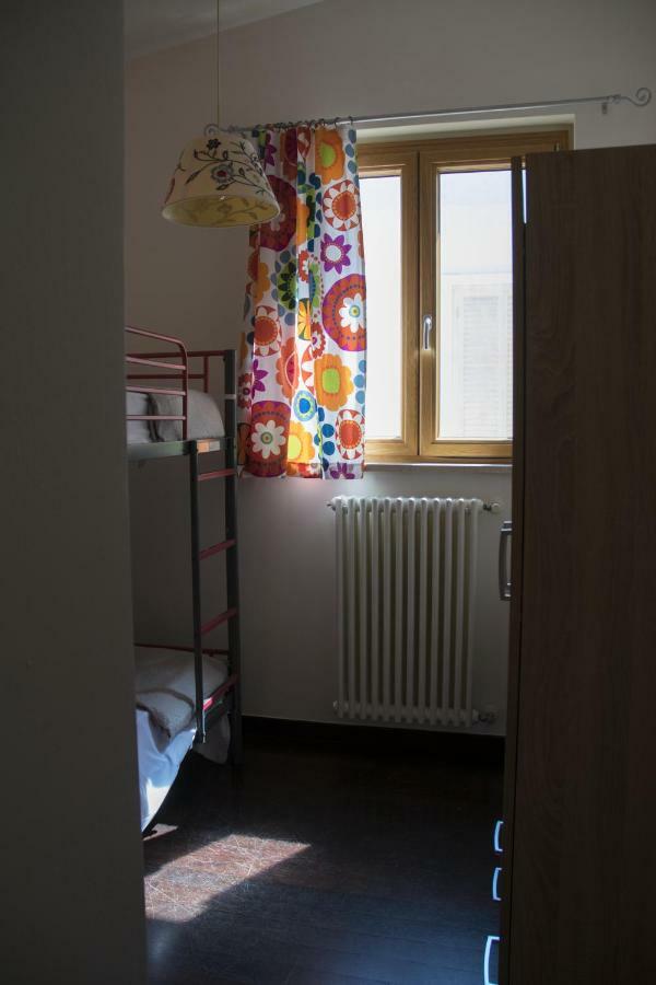 콘베르사노 Casa Domi B&B 외부 사진